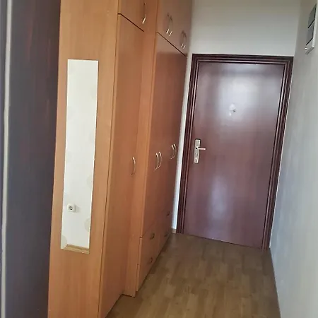 Nice Apt+easy Accesible 아파트 페일