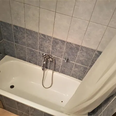 아파트 Nice Apt+easy Accesible 페일