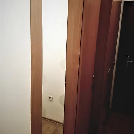 아파트 Nice Apt+easy Accesible 페일