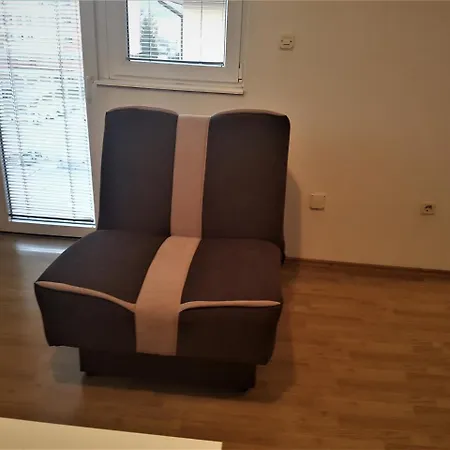 Nice Apt+easy Accesible 아파트 페일